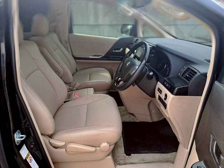 TOYOTA ALPHARD 2.4 V ปี2014  (สีดำ)ประวัติดี ไม่เคยมีเคลม เช็คศูนย์ตลอด 10