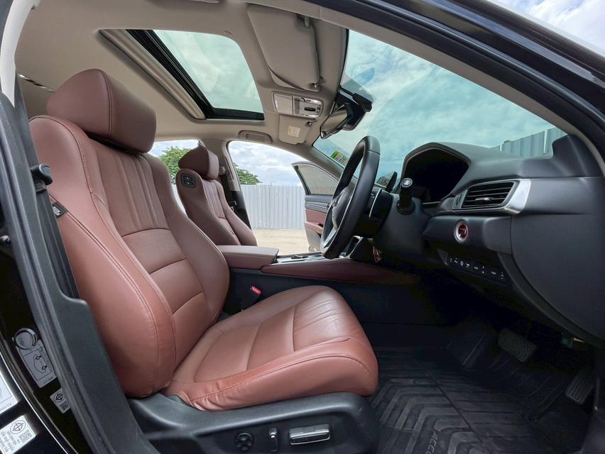 ขาย Honda Accord 2.0Hybrid Tech ปี21 14
