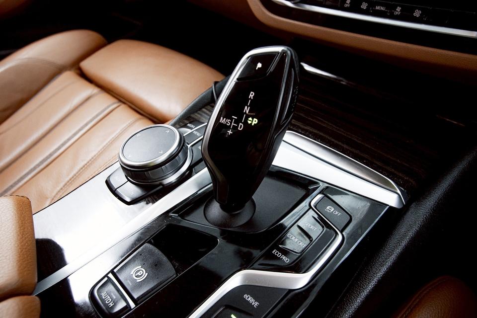 ✨ BMW SERIES 5 530e 2.0 HIGHLINE G30 ปี 2020 Plug-in Hybrid รูปที่ 11