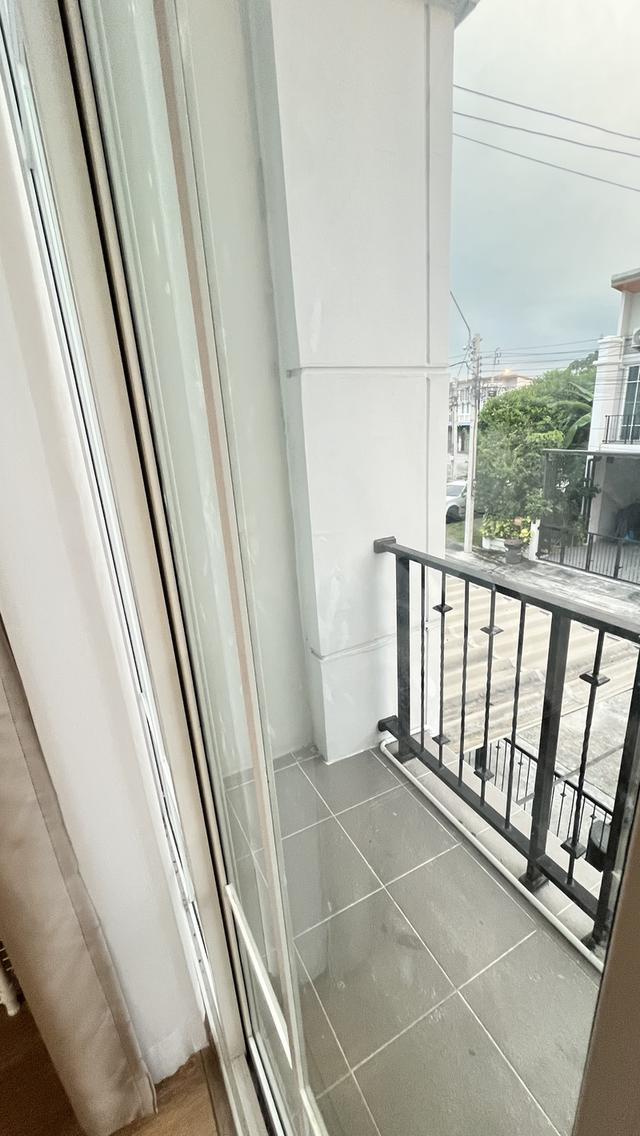 ทาวน์โฮม 2 ชั้น 12