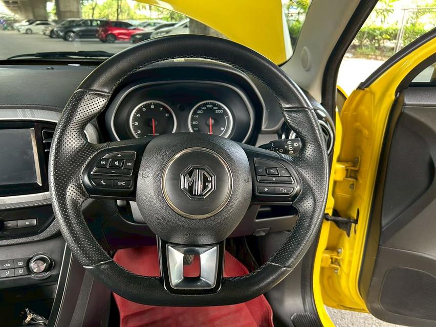 🔥ฟรีดาวน์ รถสวย ไมล์น้อย ตัว V รุ่นท๊อปสุด MG 3 1.5 V Sunroof Two-Tone AT ปี 2019 13