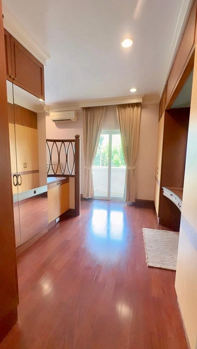 luxury house for Sale โครงการหมู่บ้านพัฒนาการ 7