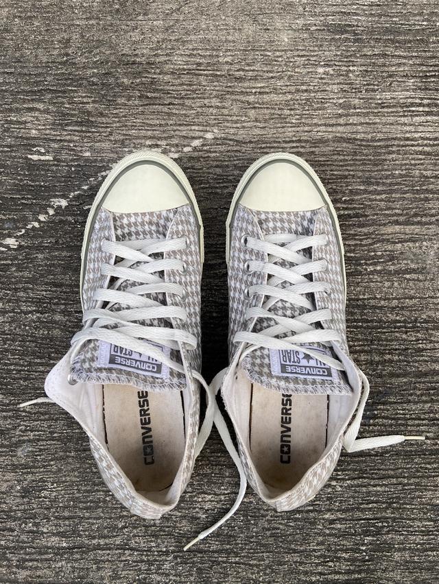 รองเท้า converse ผู้หญิง