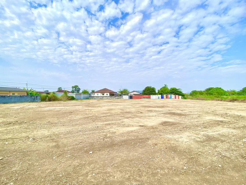 ขายที่ดินเชิงเนินถมแล้วหลังโรงพยาบาลศรีระยอง 2 ไร่ ใกล้แยกบ้านดอน(ถนนเส้น36)300เมตร อ.เมืองระยอง 1