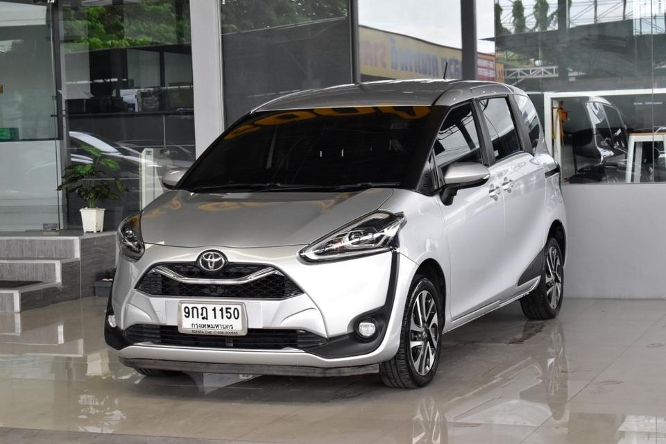 TOYOTA SIENTA 1.5 V ปี 2019 TKG1150