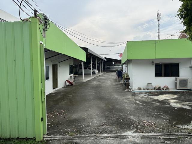 ให้เช่าที่ดินมีออฟฟิศ200ตร.ม.+โรงจอดรถ 1ไร่ อยู่ใกล้สนามบินดอนเมือง 8