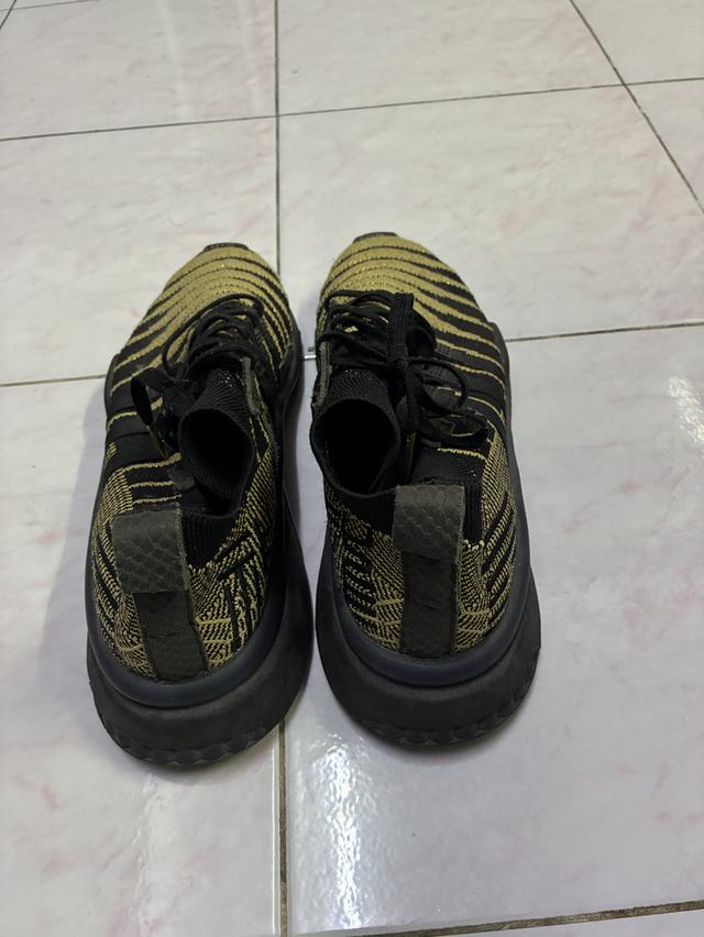รองเท้าadidas x dragonballz รูปที่ 2
