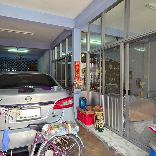 ขายตึกแถว 3 ชั้น 2 คูหา 21.4 ตร.วา เจริญกรุง109 แยก8 ถนนตก บางคอเเหลม 2