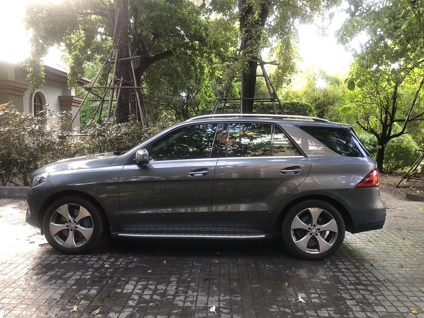 ขายรถมือสองสภาพใหม่ MERCEDES BENZ GLE 500 e 4MATIC