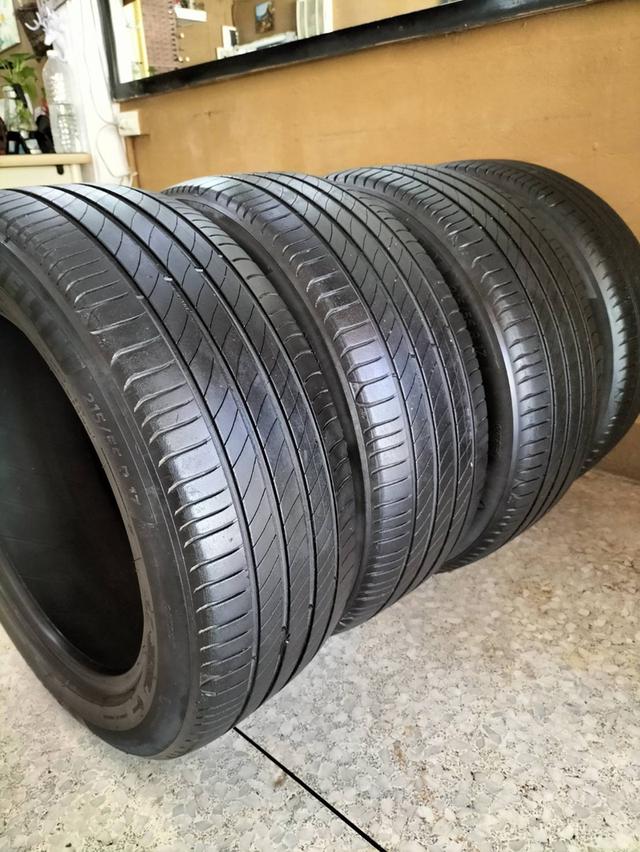 ยางรถยนต์มือสอง MICHELIN ปี 2019 (215/55 R 17)