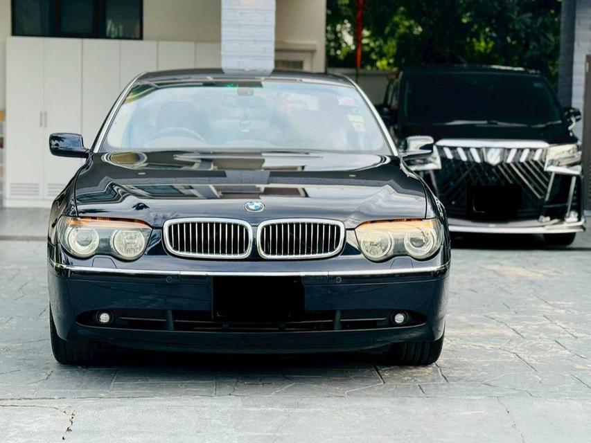 BMW 730Li ( E66 )