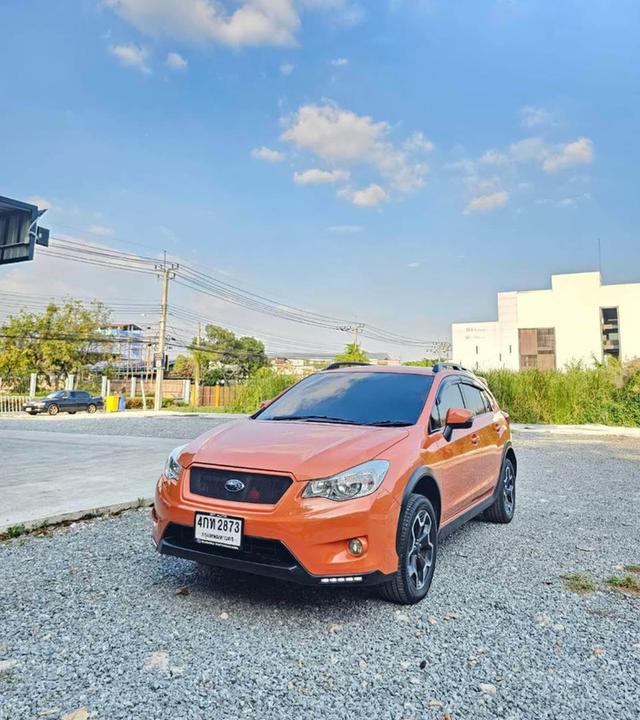 SUBARU XV ปี 2015 สีสวยโดดเด่น คันนี้ห้ามพลาด