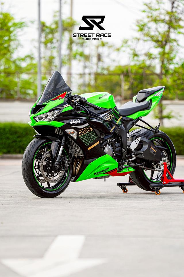 Kawasaki ZX-6R | 2019 | registered 2021 Rare Honeycomb Livery 10