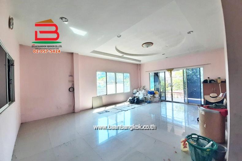 ที่ดินพร้อมบ้านเดี่ยว หมู่บ้าน แบนชะโด 2 แยก 10 เนื้อที่ 200 ตรว. ถนนประชาร่วมใจ แขวงทรายกองดินใต้ เขตคลองสามวา 4