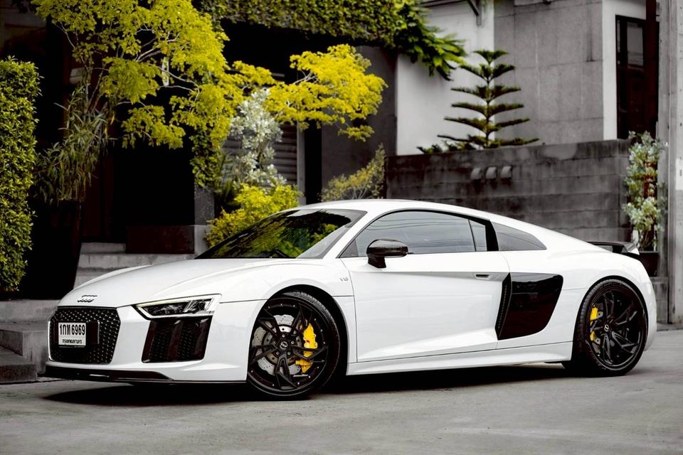 รหัสรถ PR6969 ⬛️🟥Audi New R8 V10  ( Minor Change. 2018)