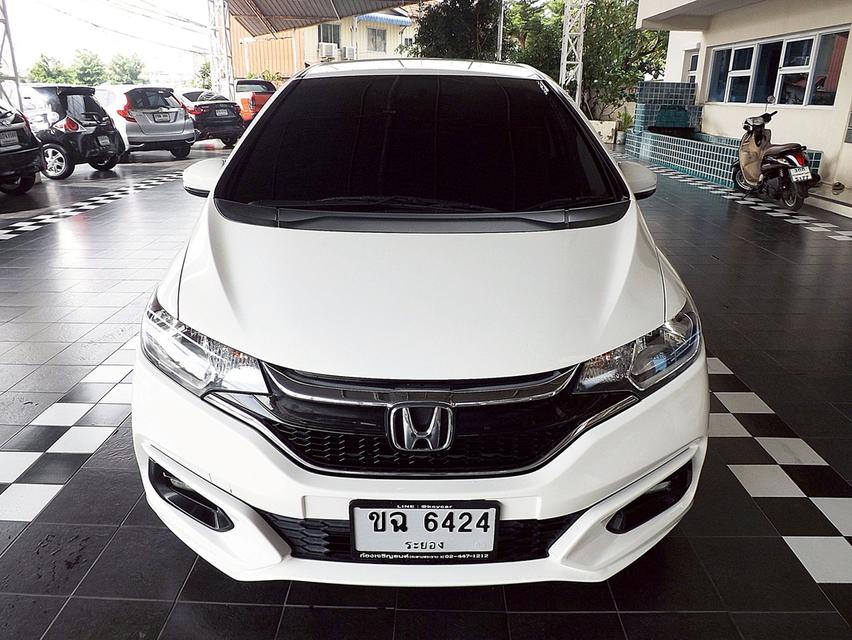 รหัสรถ KCY6424 HONDA JAZZ GK 1.5V PLUS AUTO ปี 2019 2