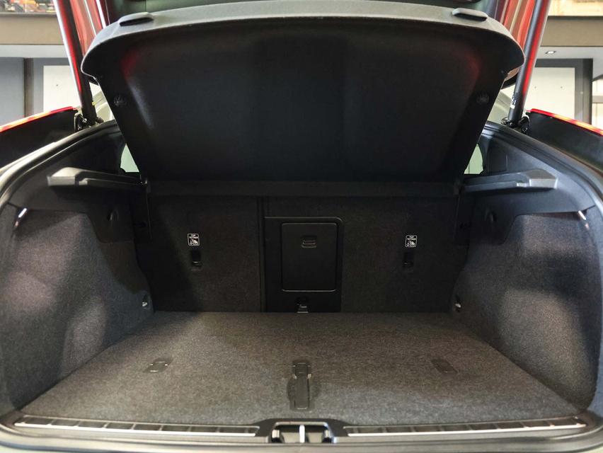 2024 Volvo C40 0.0 (ปี 22-28) Recharge Pure Electric Single Motor SUV AT รูปที่ 18