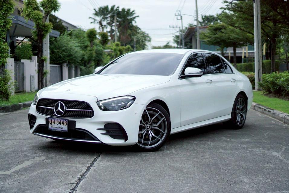 Mercedes-Benz E220d AMG Sport (Facelift) ปี 2021 รูปที่ 3