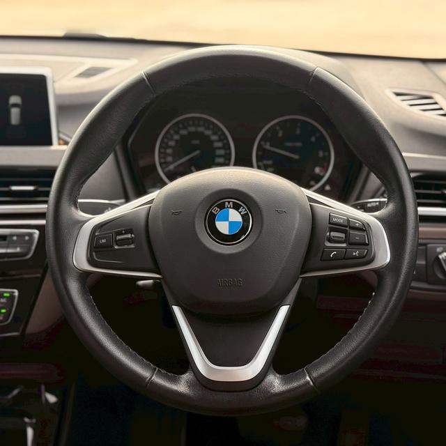 รหัสรถ 12AT3588 BMW X1 2.0 sDrive18d xLine | ปี : 2017 14
