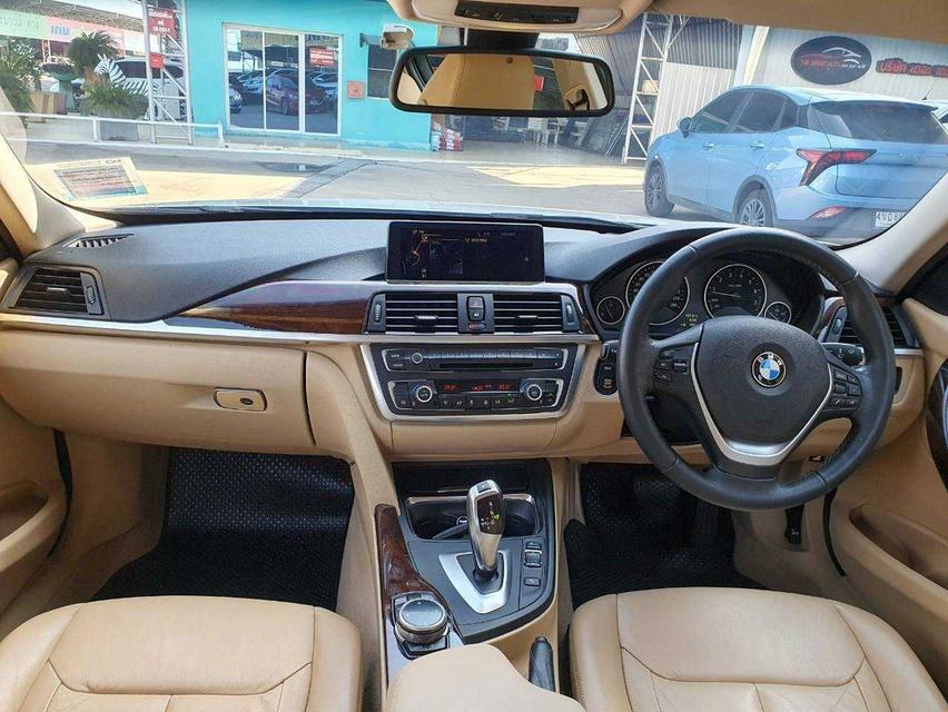 BMW SERIES 3 320i LUXURY F30 ปี 2015 รถสวยคุ้มราคา  4