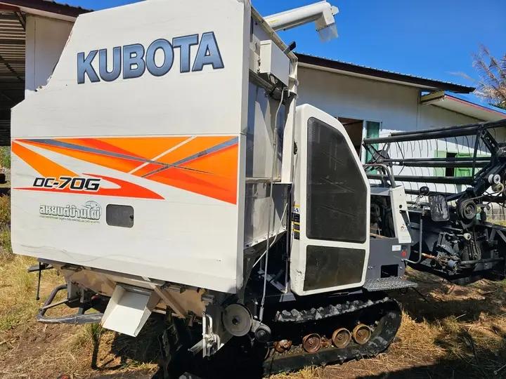 เกี่ยวข้าว KUBOTA มือสองสภาพดี  4