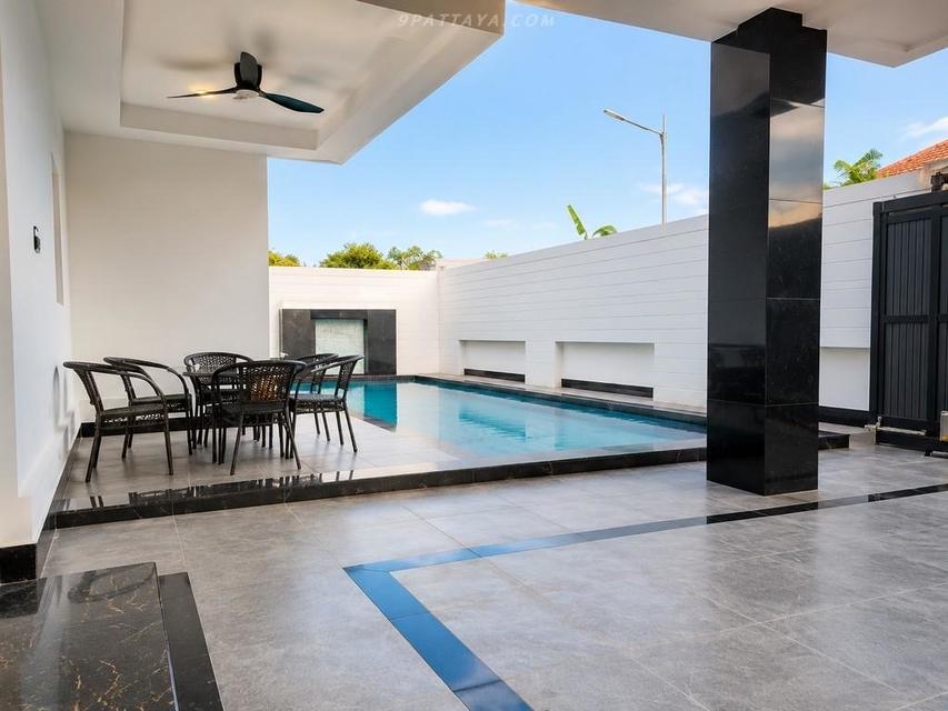 For Sale / Rent — New Modern Luxury House at Pattaya Lagoon VillageBrand-new modern luxury house in Pattaya Lagoon Village, located in a prime area 10