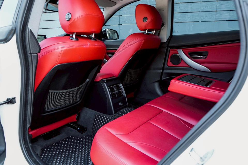 BMW 320d 2.0 GT SPORT F34 AT 2017ไมล์ 126,xxx km. !!! ราคา 739,000 บาท รูปที่ 8