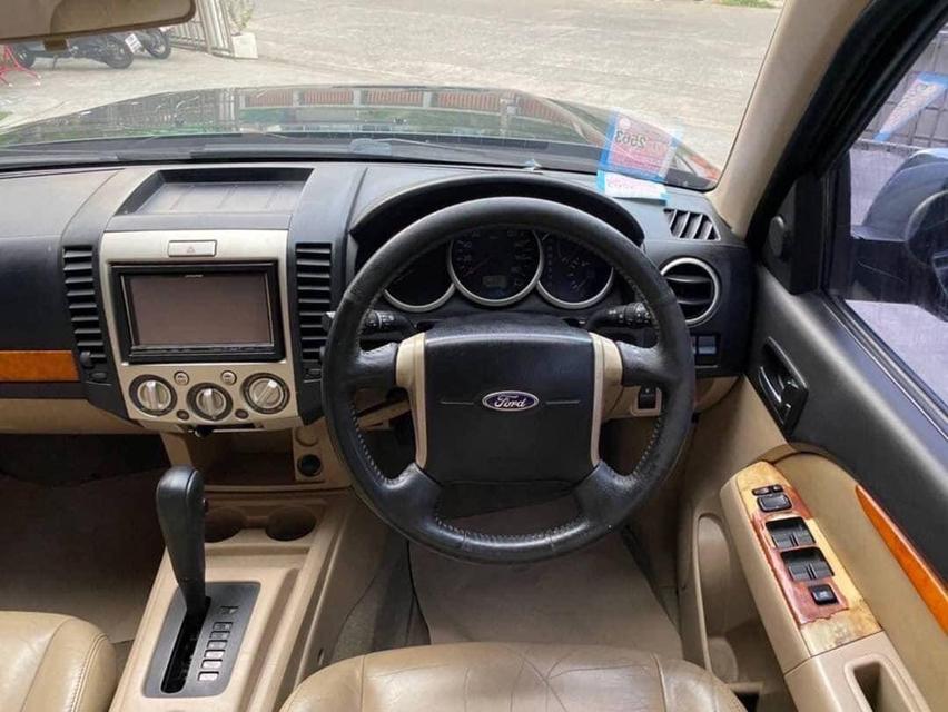 -รถFORD EVEREST LTD 4WD เครื่อง3.0cc เกียร์AUTO ปี2011 3
