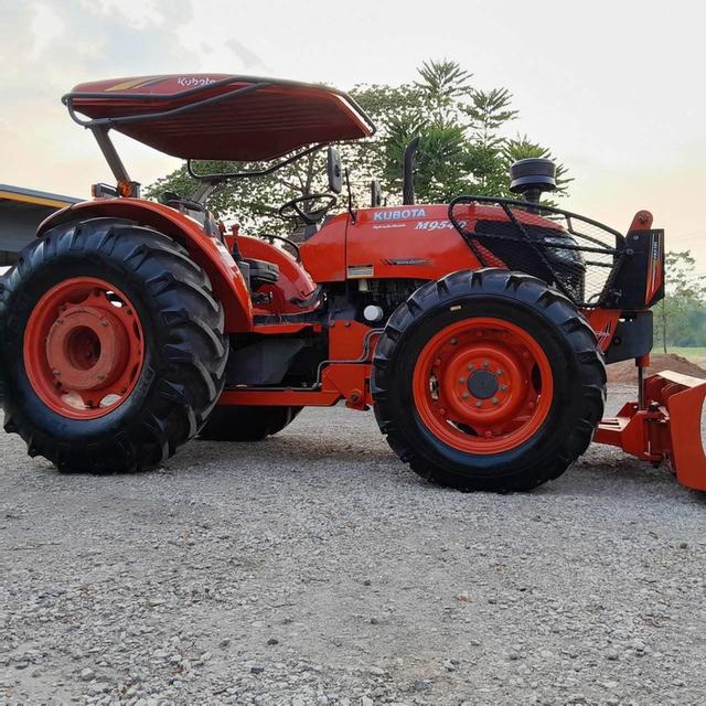 รถไถ Kubota M9540 ปี 2017 มือสอง 2