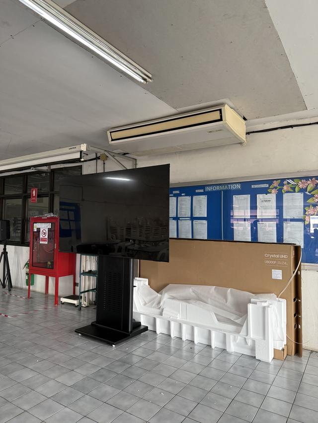 จำหน่าย ขาตั้งทีวี ฟรีอุปกรณ์พร้อมสำหรับการติดตั้ง วัสดุขาตั้งทีวีเป็นเหล็ก แข็งแรง มาพร้อมล้อเลื่อน รูปที่ 6