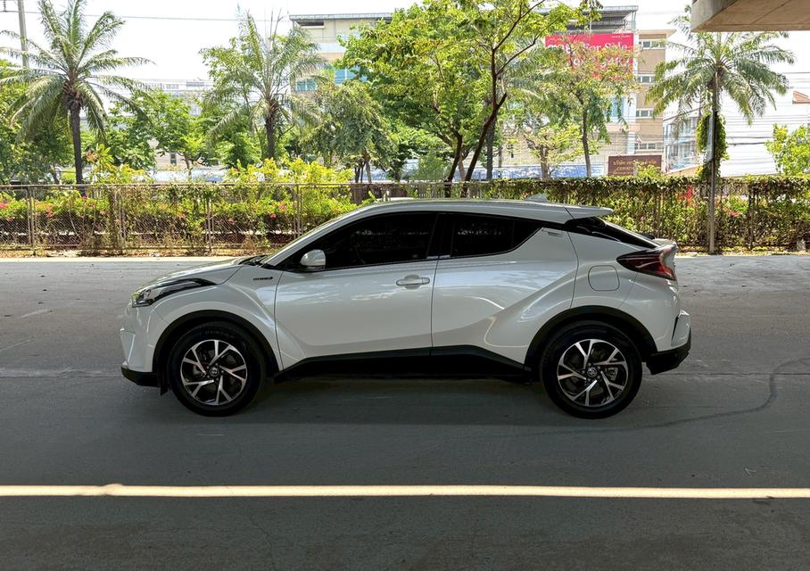 Toyota C-HR 1.8 HV Mid รถปี 2020 รูปที่ 4