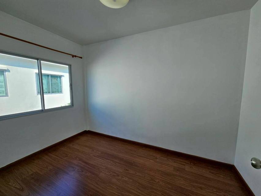 ขายด่วน ทาวน์โฮม โนโววิลล์ ลำลูกกา คลอง 2 5