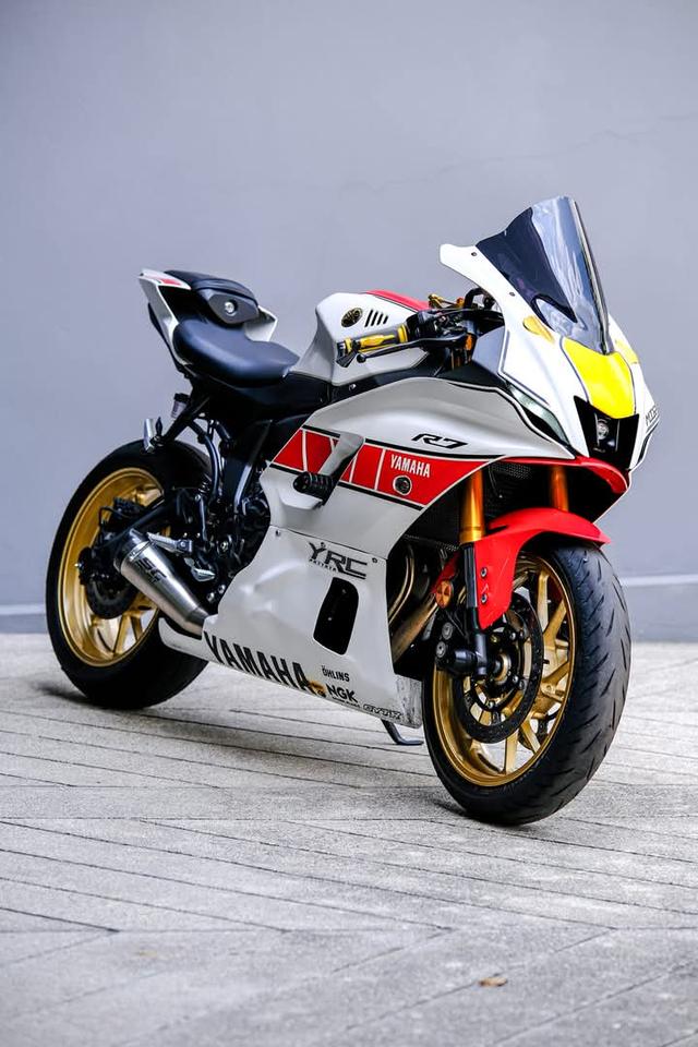 รีบขาย Yamaha R7