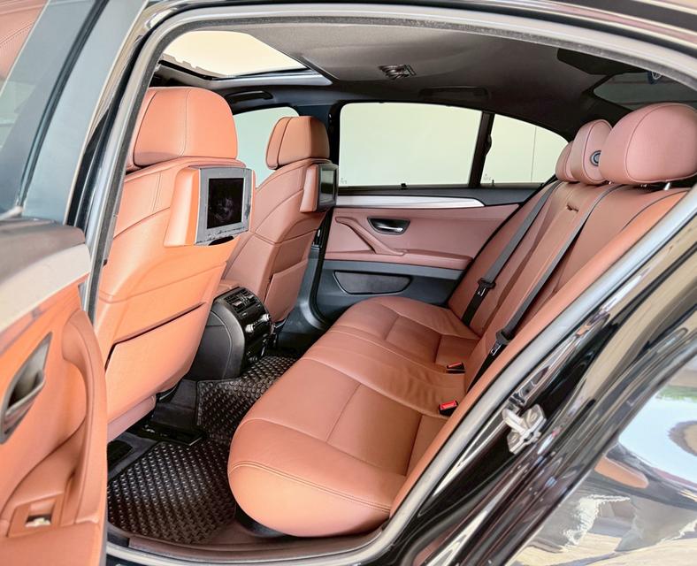 BMW 520d M Sport ปี2012 รูปที่ 12