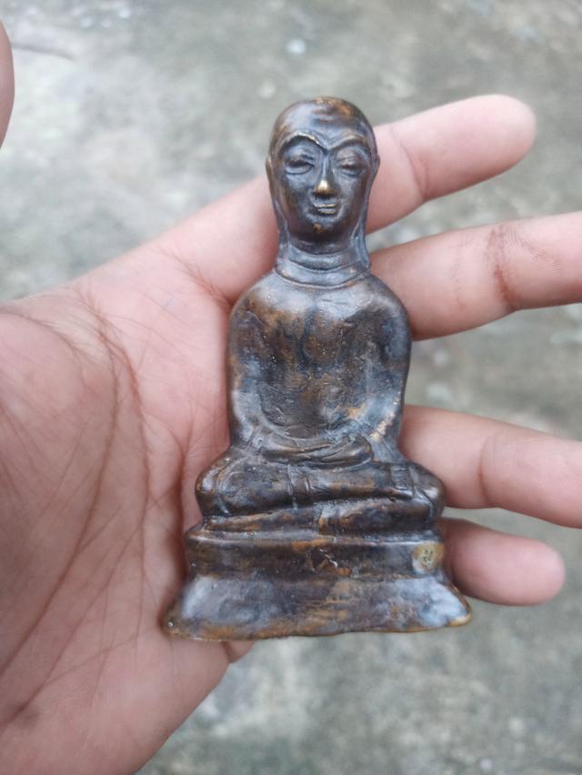 พระงั้ว
