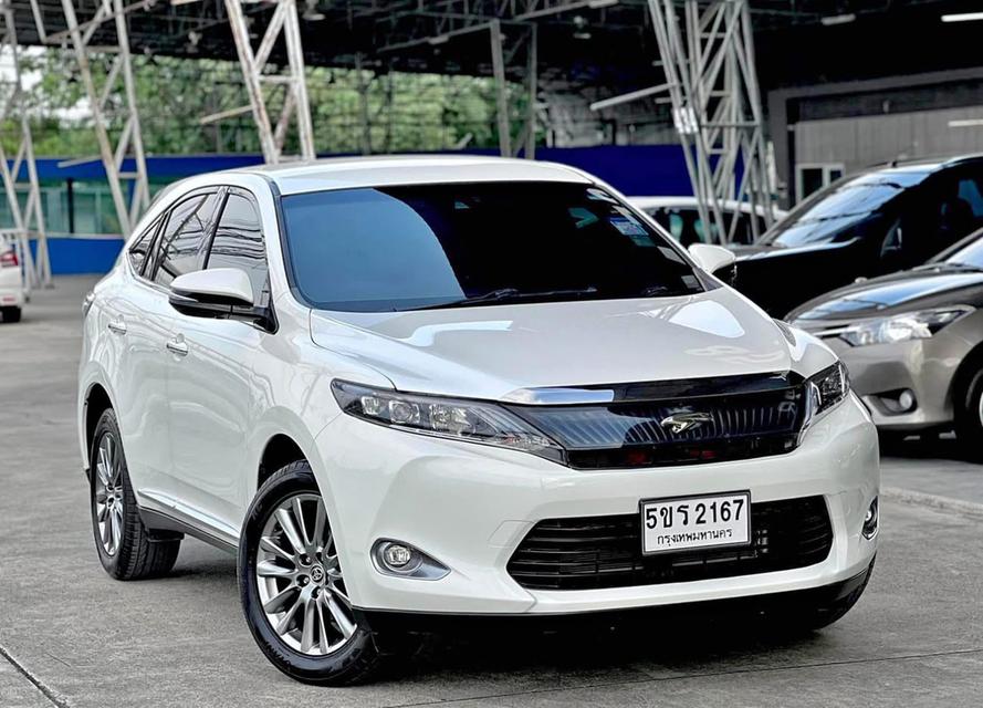 TOYOTA HARRIER ปี 2015 รถมือสองสภาพสวย 1