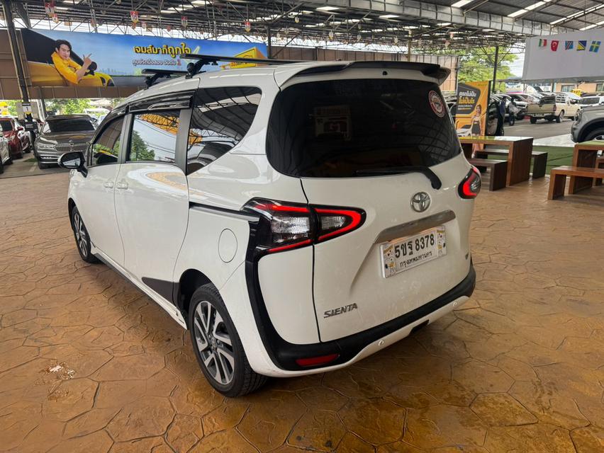 TOYOTA SIENTA 1.5 V AT ปี 2021 รูปที่ 4