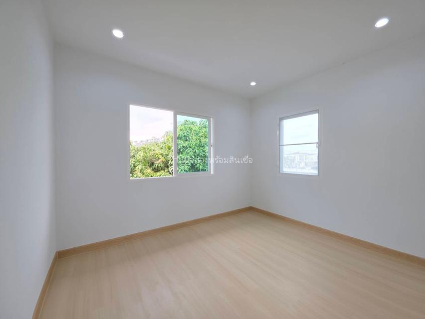 หมู่บ้านพฤกษ์ลดา วงแหวน หทัยราษฎร์ 18