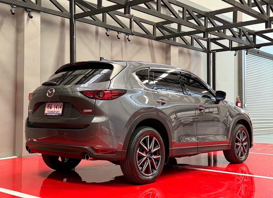 2021 MAZDA CX5 2.0 SP รถมือเดียวออกป้ายแดง รถวิ่งน้อยเข้าศูนย์ทุกระยะ ไม่เคยมีอุบัติเหตุครับ