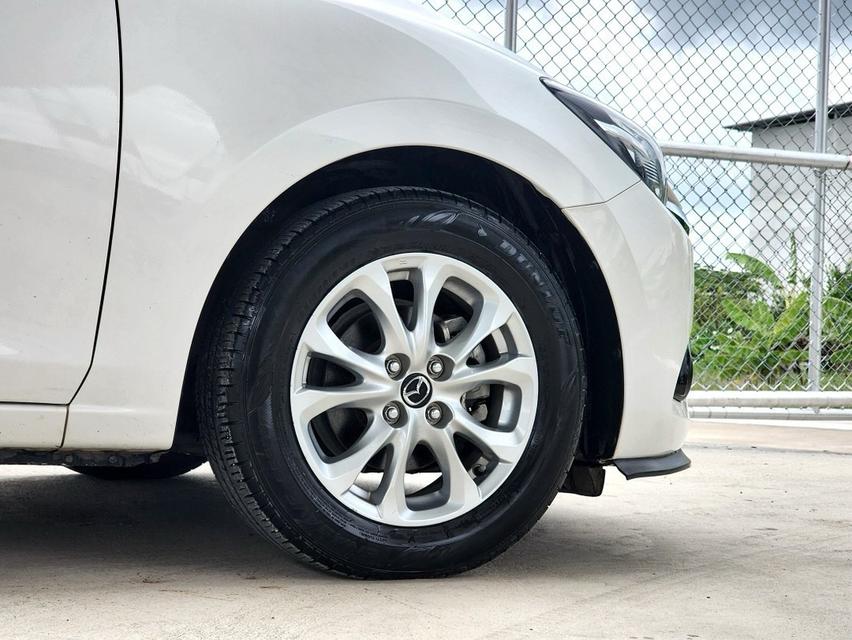 MAZDA2 1.3 ​HIGHPLUS รุ่นท็อป ปี 2015  8