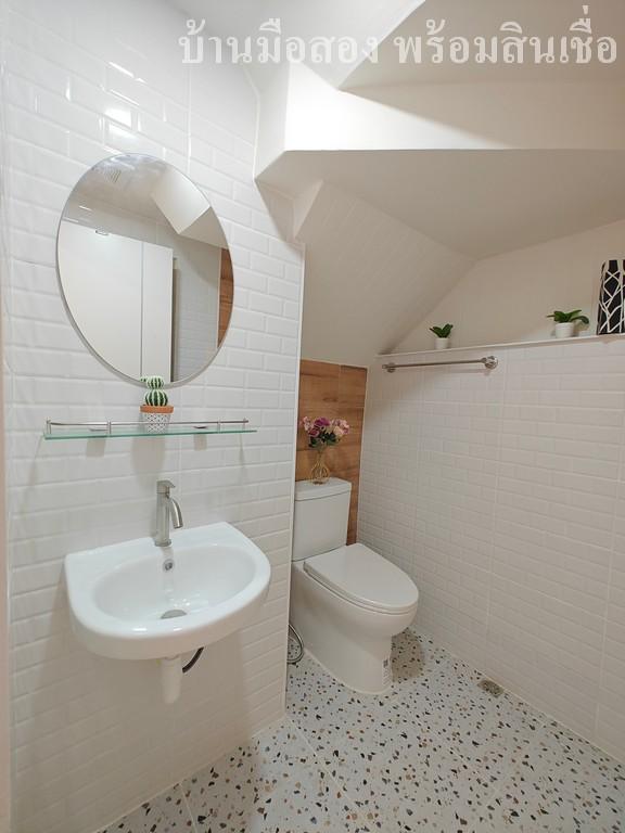 คัทลียาวิลล์ ลำลูกกา 12