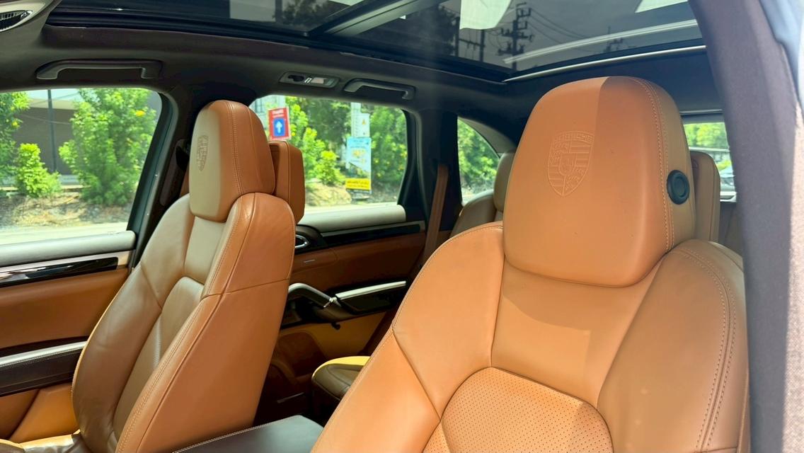 รหัสรถ KPV3043 2013 PORSCHE CAYENNE 3.0 HYBRID รูปที่ 9