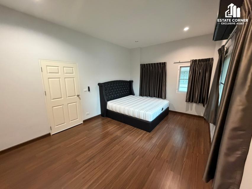 ขายบ้านเดี่ยว รัชชา2  3 ห้องนอน 3 ห้องน้ำ พื้นที่บ้านกว้างโปร่งโล่ง บนทำเล ซอยวัดส้มเกลี้ยง บางใหญ่ 9