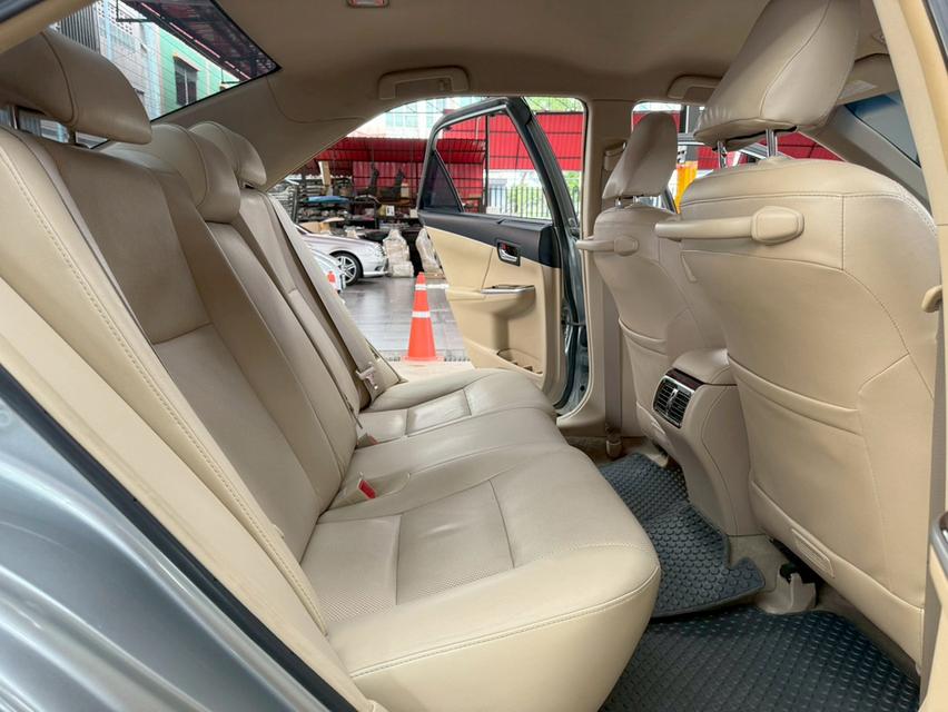 TOYOTA CAMRY 2.5 HYBRID ปี2013 8