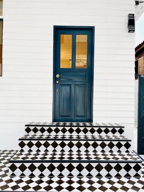 P592 ให้เช่าบ้านสร้างใหม่ ซอยสาทร 17 เจริญราษฎร์ 1 แยก 1 จอดจักรยานยนต์ได้(รถยนต์เข้าไม่ได้นะคะ) ใกล้ BTS สุรศักดิ์ เหมาะทำคาเฟ่ลับบบ บาร์ลับ ออฟฟิศ 7