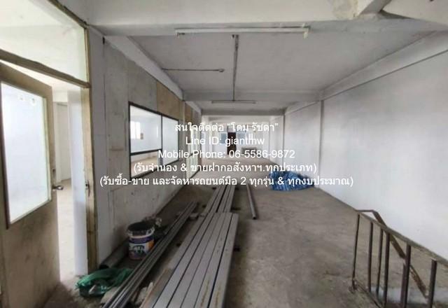 อาคารพาณิชย์ฯ ขายพร้อมผู้เช่า อาคารสำนักงาน 4.5 ชั้น (มีชั้นลอย) มี 2 คูหาติดกัน ติดถนนพัฒนาการ 54 ตร.ว. ขนาดพื้นที่ 54 8