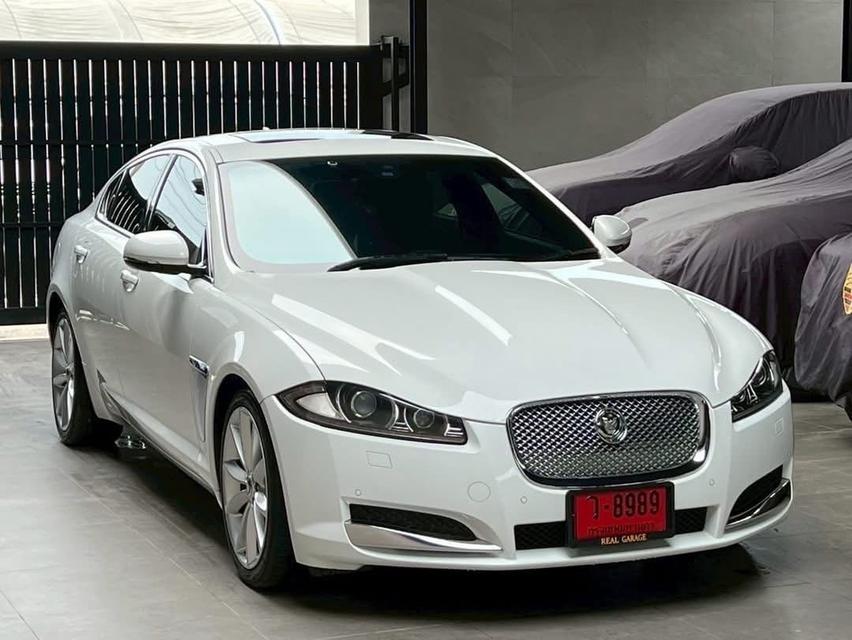 Jaguar XF 2.2D