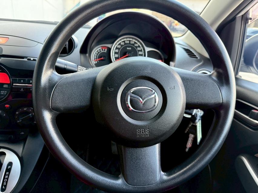 #MAZDA2  1.5 GROOVE 2012 สีขาว มือเดียวป้ายแดง 7