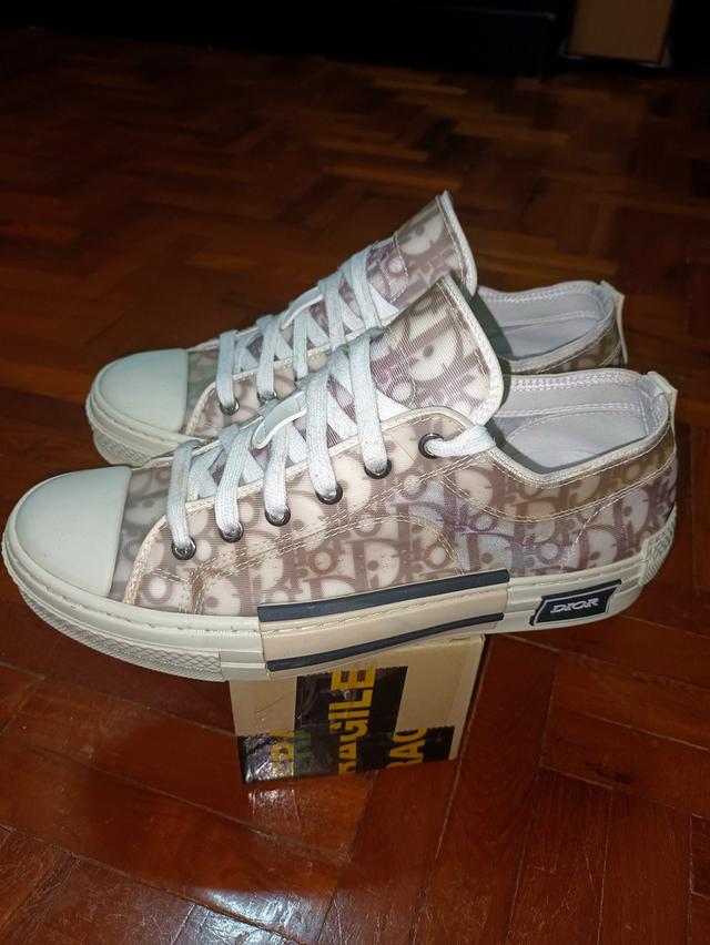 รองเท้าDior B23 sneaker