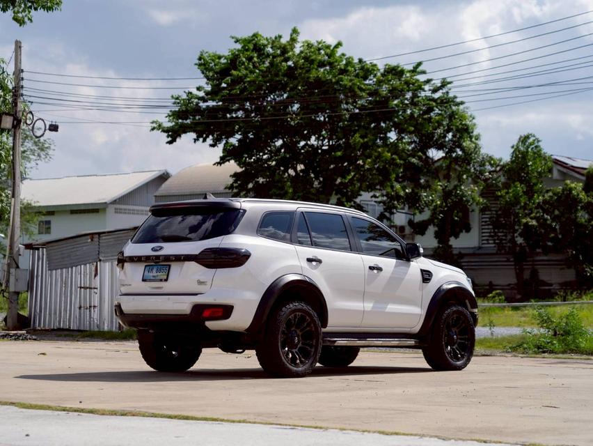 Ford Everest 2.0 Bi Turbo Titanium+ 4WD 2021 จด 2022 6
